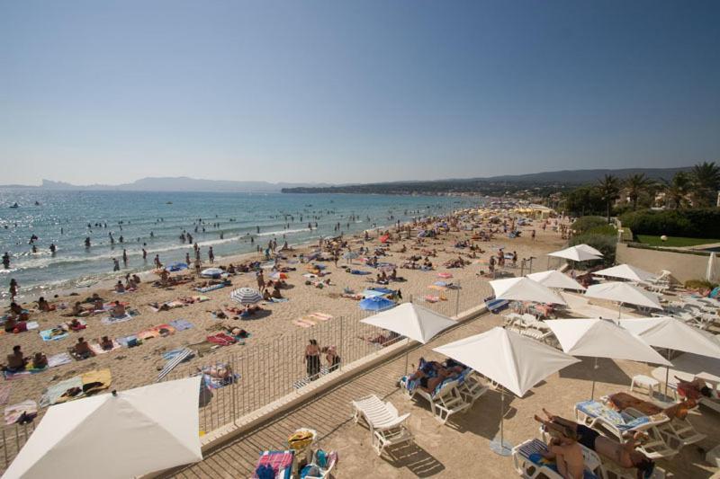 Au Tapis De Sable Hotel Saint-Cyr-sur-Mer Exterior foto